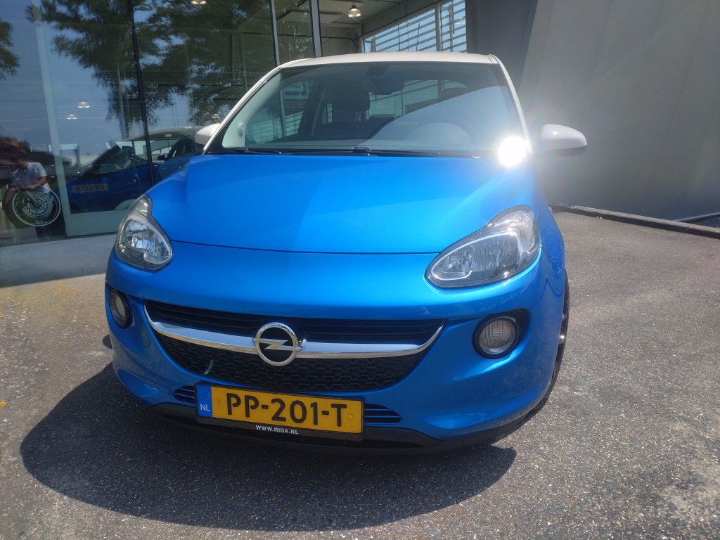 45807386-1.jpg
