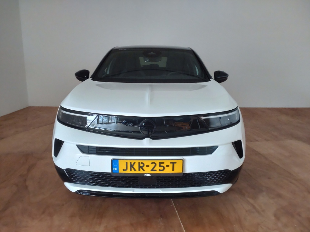 49572496-4.jpg