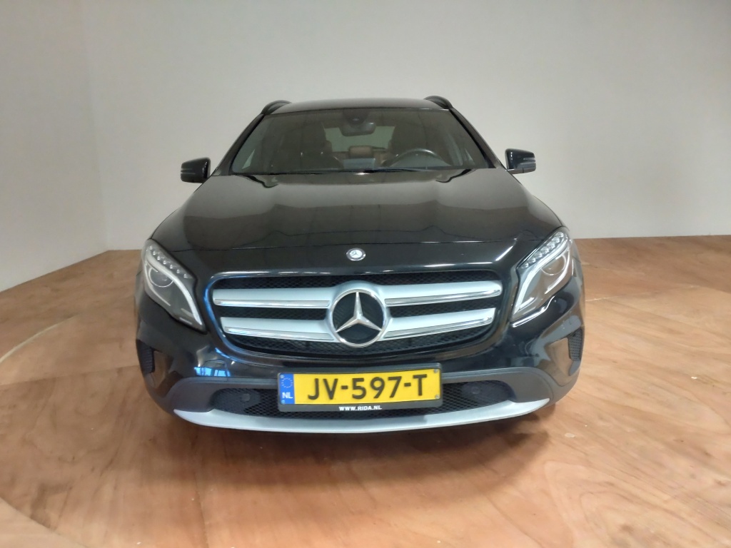 49967967-1.jpg