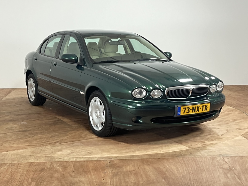 50113622-3.jpg